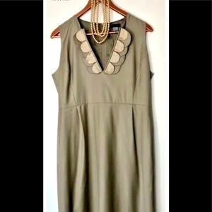 J.CREW DRESS EMBELLISHED NECKLINE SLIT HEM LINED SZ 12 SHELL WOOL HIDDEN ZIPPER